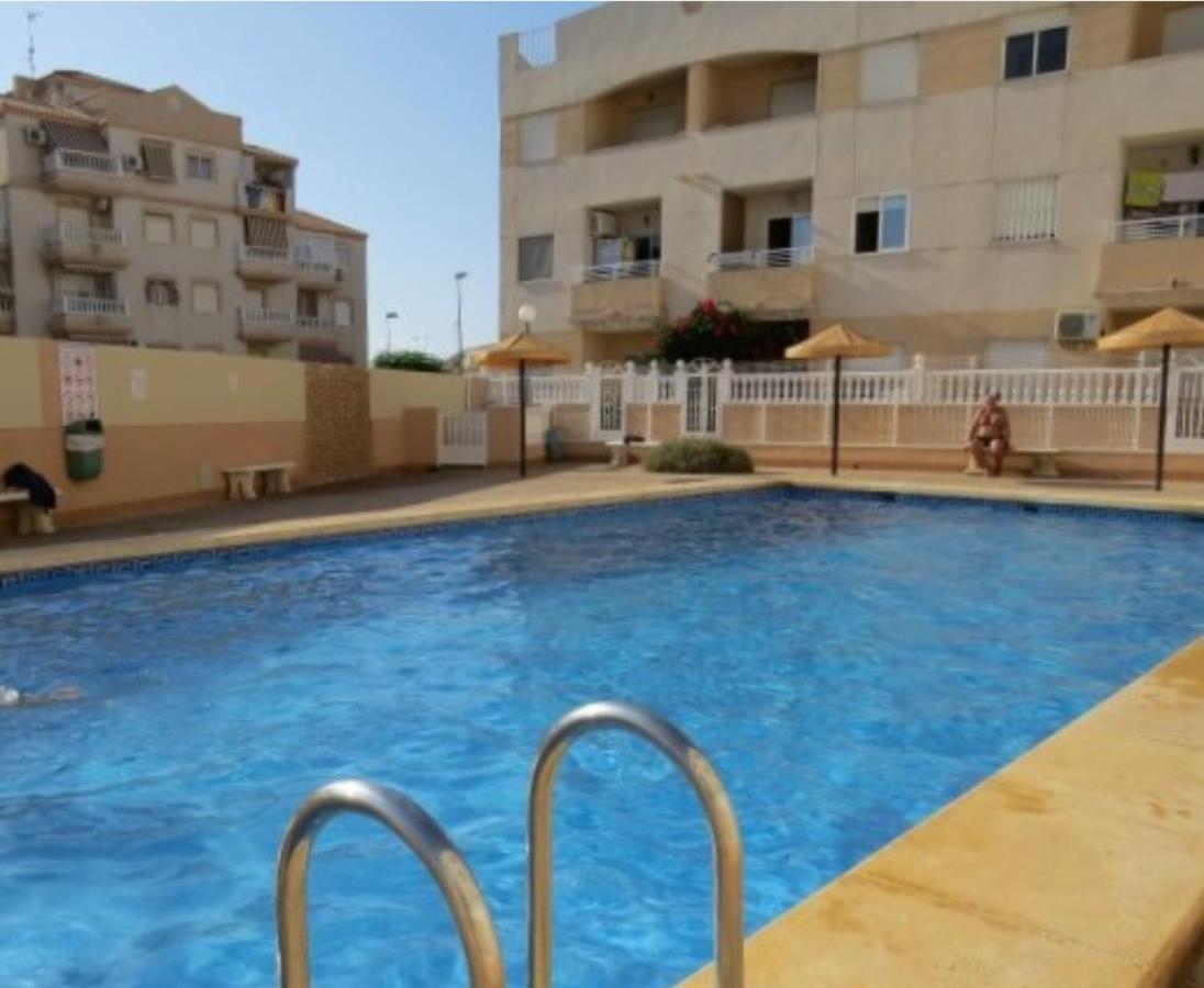 Bonito Apartamento De Dos Habitacion Y Piscina Torrevieja Exteriör bild