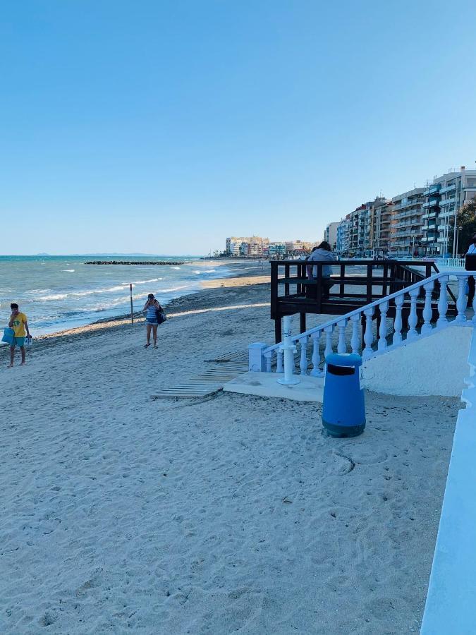 Bonito Apartamento De Dos Habitacion Y Piscina Torrevieja Exteriör bild